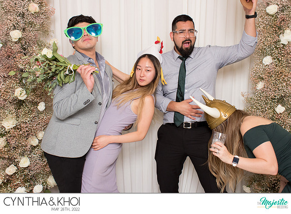 20361 - Cynthia + Khoi Wedding Photobooth 2022
