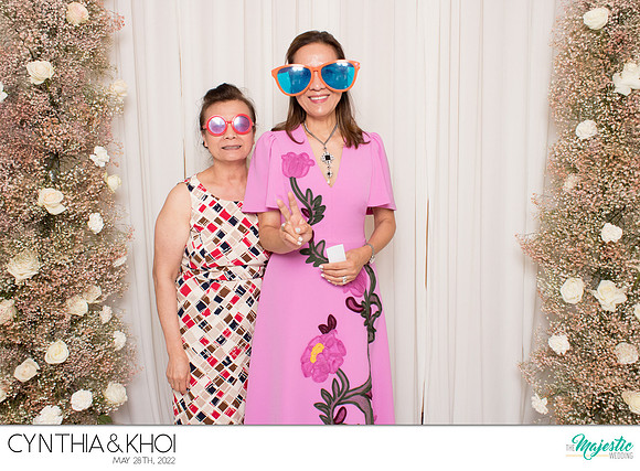 20229 - Cynthia + Khoi Wedding Photobooth 2022