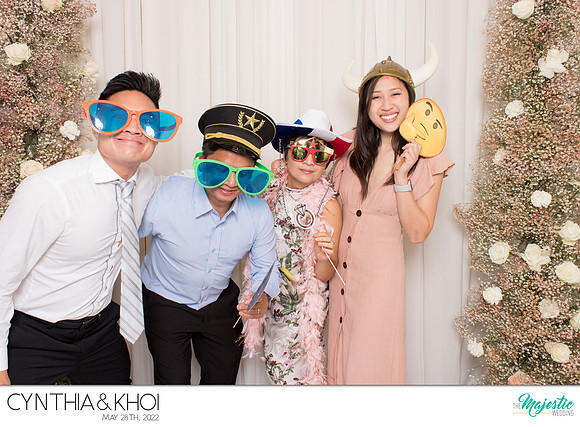 20103 - Cynthia + Khoi Wedding Photobooth 2022