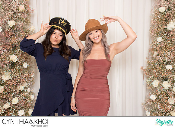 20138 - Cynthia + Khoi Wedding Photobooth 2022