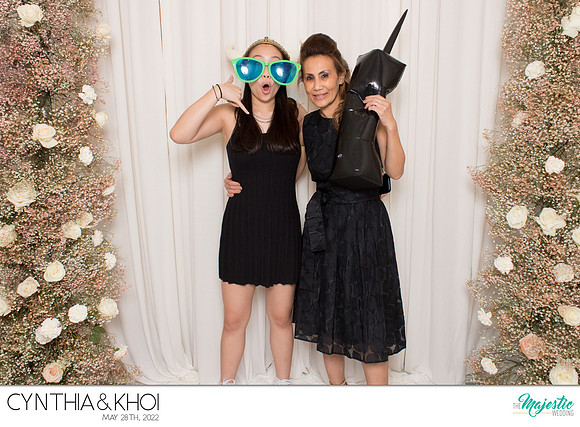 20241 - Cynthia + Khoi Wedding Photobooth 2022