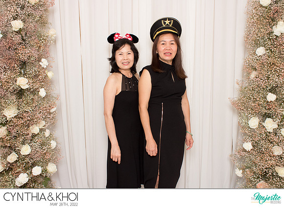 20224 - Cynthia + Khoi Wedding Photobooth 2022