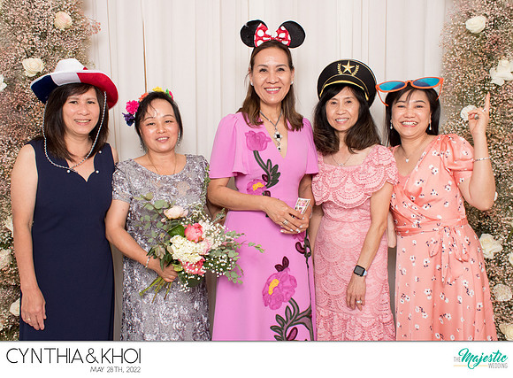 20200 - Cynthia + Khoi Wedding Photobooth 2022