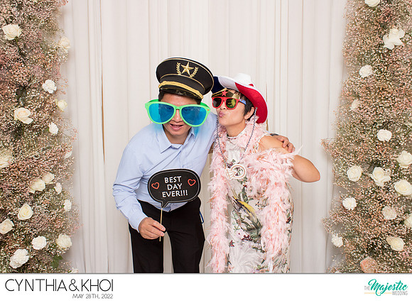 20105 - Cynthia + Khoi Wedding Photobooth 2022