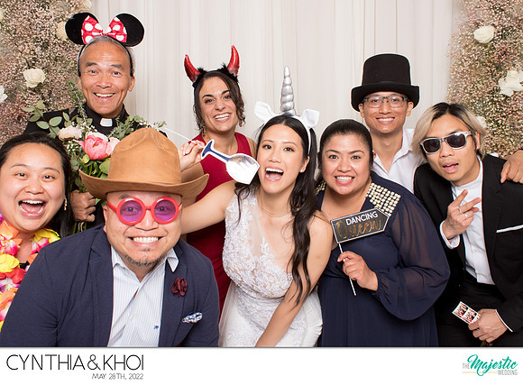 20273 - Cynthia + Khoi Wedding Photobooth 2022