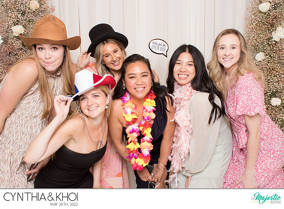 20154 - Cynthia + Khoi Wedding Photobooth 2022