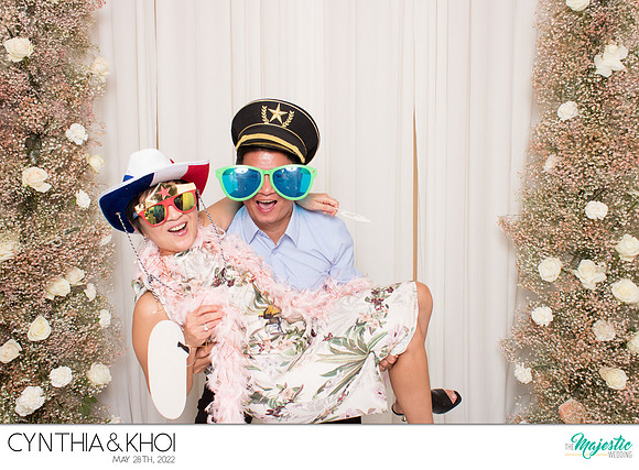 20107 - Cynthia + Khoi Wedding Photobooth 2022