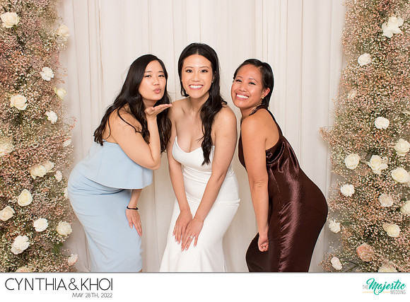 20062 - Cynthia + Khoi Wedding Photobooth 2022