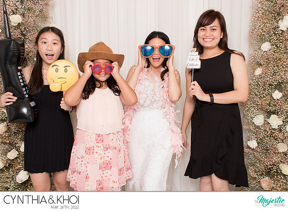 20289 - Cynthia + Khoi Wedding Photobooth 2022