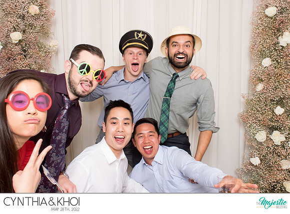 20304 - Cynthia + Khoi Wedding Photobooth 2022