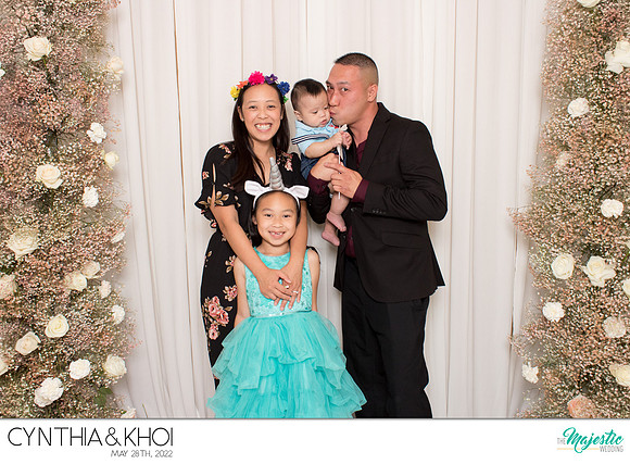20152 - Cynthia + Khoi Wedding Photobooth 2022
