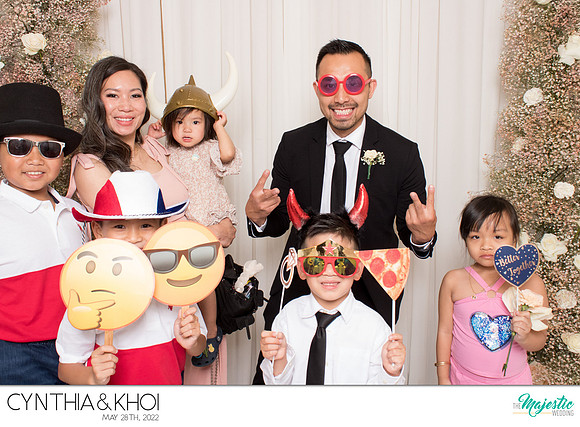 20183 - Cynthia + Khoi Wedding Photobooth 2022