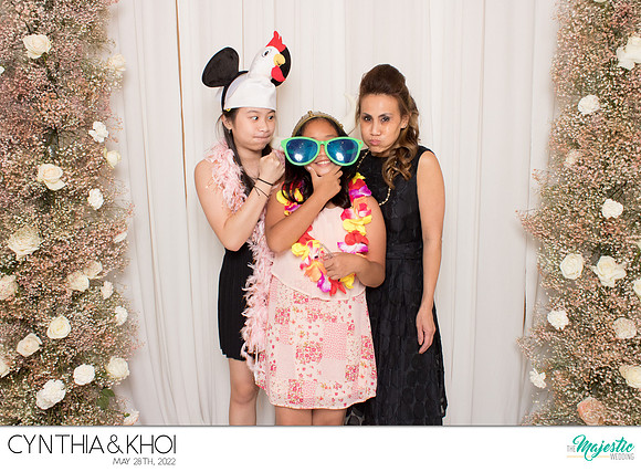 20247 - Cynthia + Khoi Wedding Photobooth 2022
