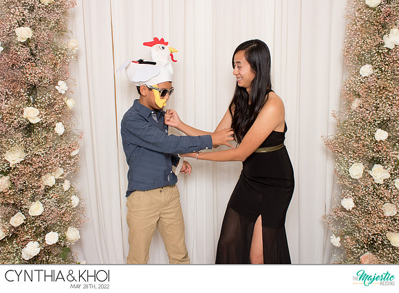 20236 - Cynthia + Khoi Wedding Photobooth 2022