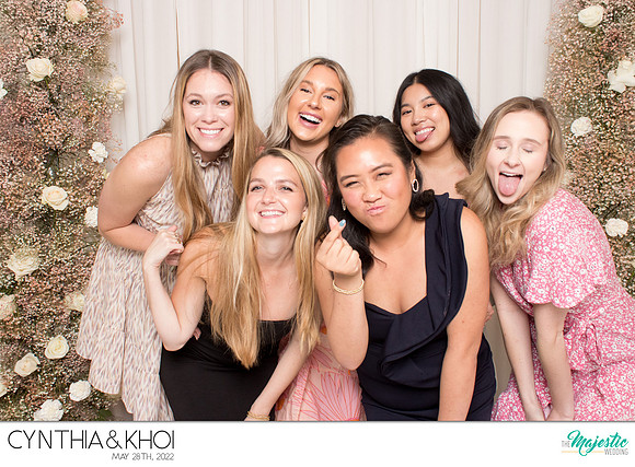 20158 - Cynthia + Khoi Wedding Photobooth 2022