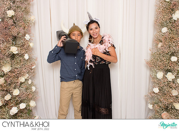 20189 - Cynthia + Khoi Wedding Photobooth 2022