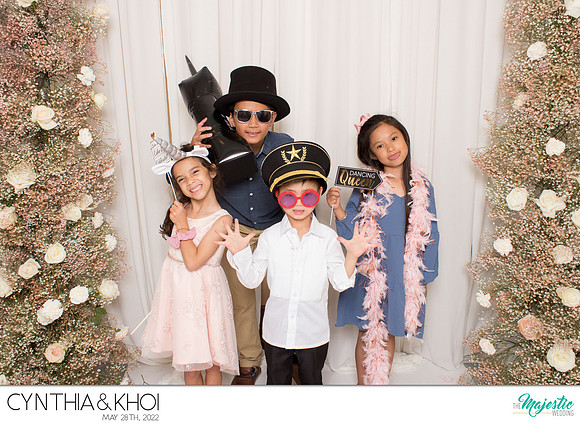 20251 - Cynthia + Khoi Wedding Photobooth 2022