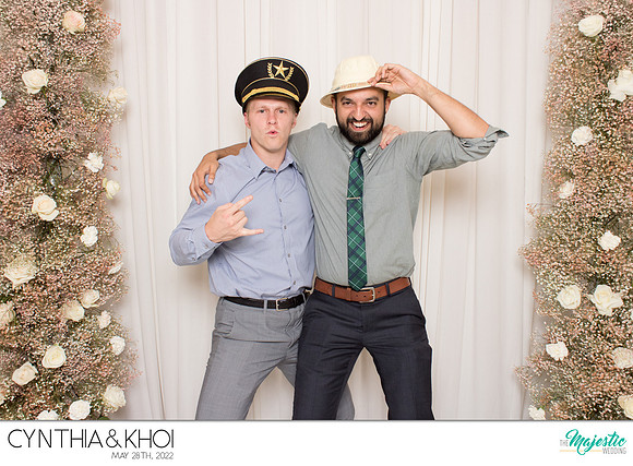 20303 - Cynthia + Khoi Wedding Photobooth 2022