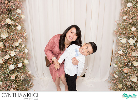 20334 - Cynthia + Khoi Wedding Photobooth 2022