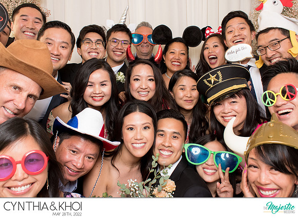20003 - Cynthia + Khoi Wedding Photobooth 2022