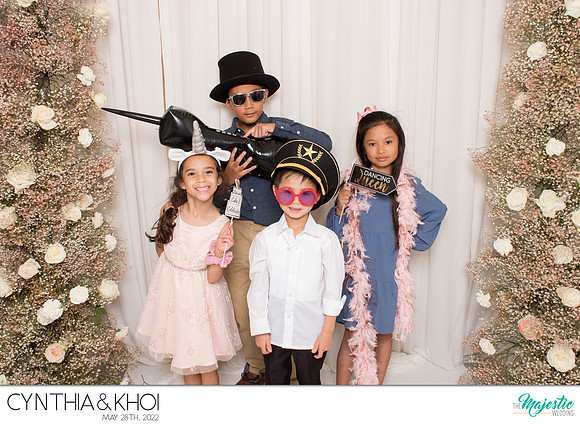 20249 - Cynthia + Khoi Wedding Photobooth 2022