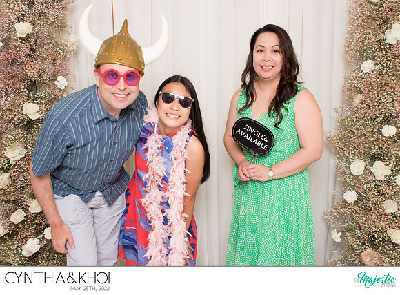 20168 - Cynthia + Khoi Wedding Photobooth 2022
