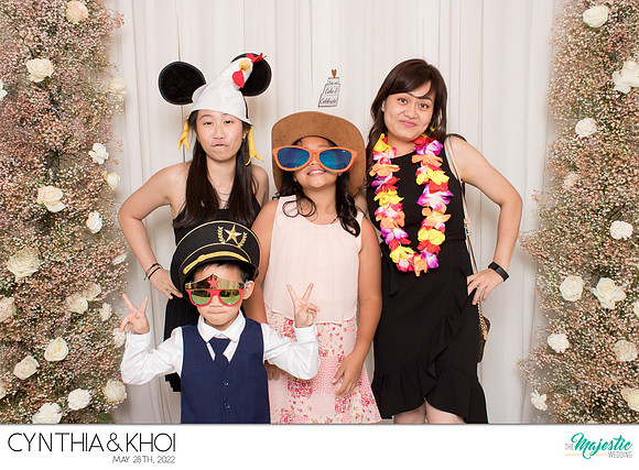 20188 - Cynthia + Khoi Wedding Photobooth 2022