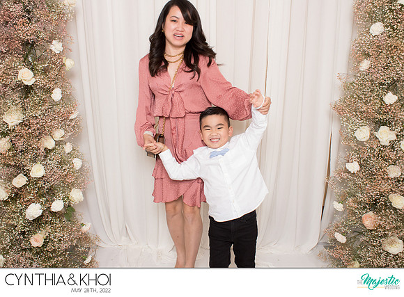 20335 - Cynthia + Khoi Wedding Photobooth 2022