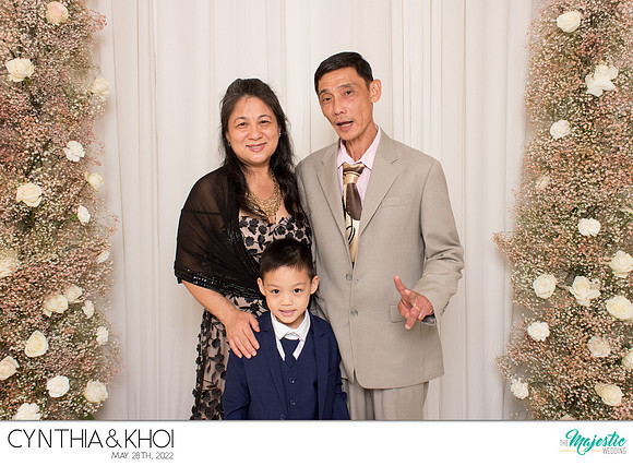 20063 - Cynthia + Khoi Wedding Photobooth 2022
