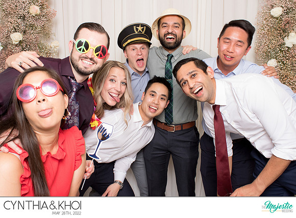 20305 - Cynthia + Khoi Wedding Photobooth 2022