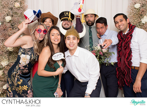 20302 - Cynthia + Khoi Wedding Photobooth 2022
