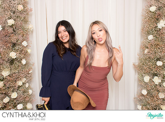 20140 - Cynthia + Khoi Wedding Photobooth 2022