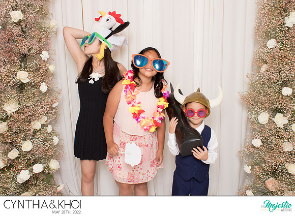 20179 - Cynthia + Khoi Wedding Photobooth 2022