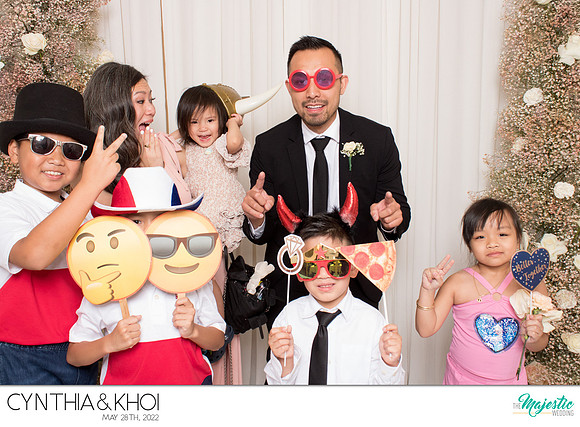 20184 - Cynthia + Khoi Wedding Photobooth 2022