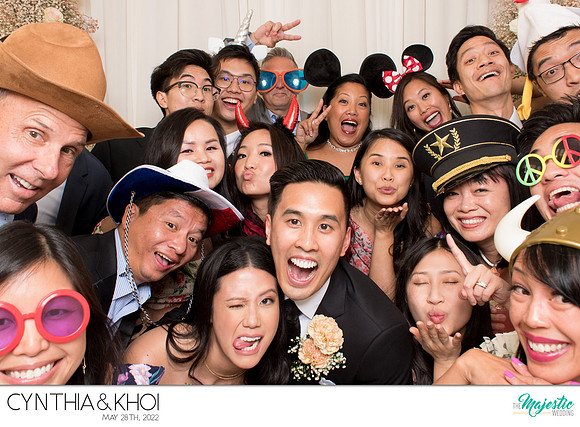 20005 - Cynthia + Khoi Wedding Photobooth 2022