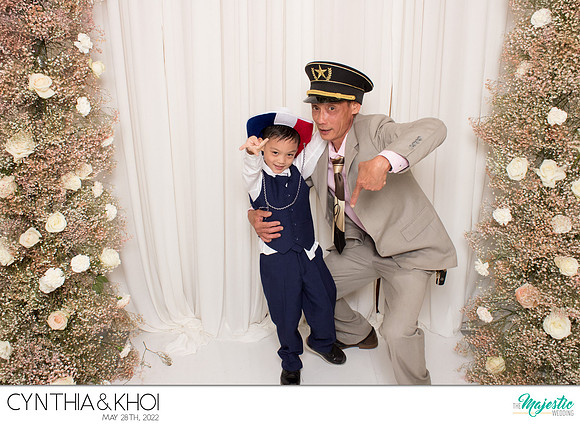 20244 - Cynthia + Khoi Wedding Photobooth 2022