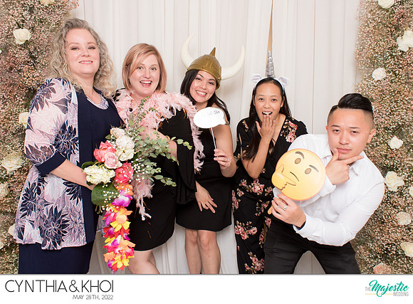 20283 - Cynthia + Khoi Wedding Photobooth 2022
