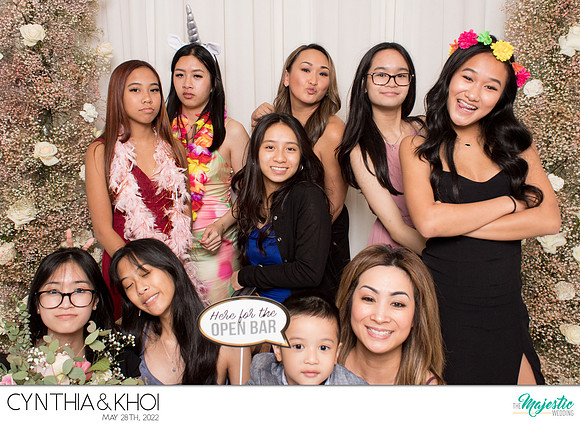 20265 - Cynthia + Khoi Wedding Photobooth 2022