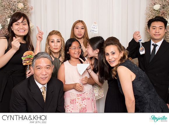 20125 - Cynthia + Khoi Wedding Photobooth 2022