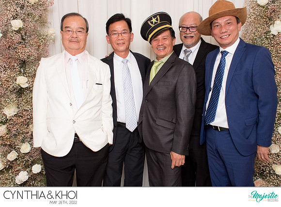 20214 - Cynthia + Khoi Wedding Photobooth 2022