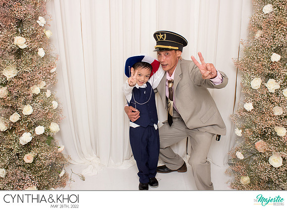 20243 - Cynthia + Khoi Wedding Photobooth 2022