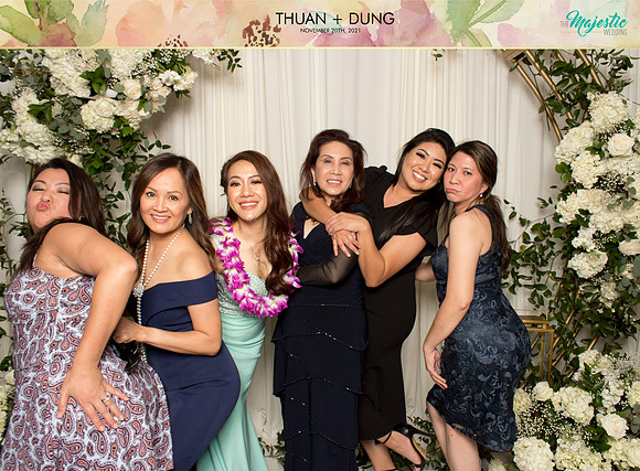 20338 - Thuan + Dung Wedding Photobooth 2021