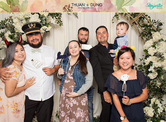 20438 - Thuan + Dung Wedding Photobooth 2021