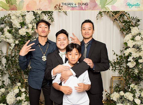 20299 - Thuan + Dung Wedding Photobooth 2021
