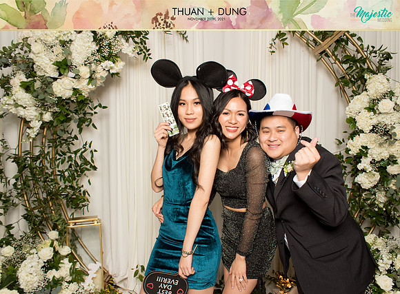 20291 - Thuan + Dung Wedding Photobooth 2021