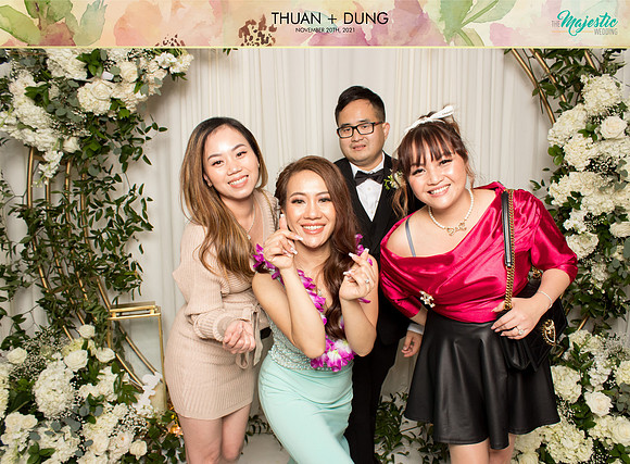 20333 - Thuan + Dung Wedding Photobooth 2021