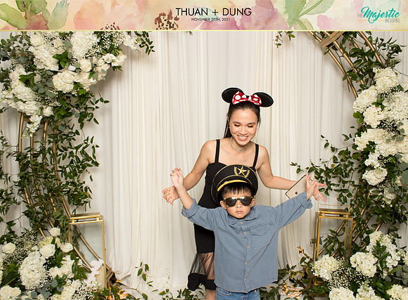 20421 - Thuan + Dung Wedding Photobooth 2021