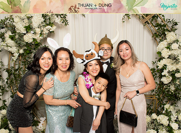 20357 - Thuan + Dung Wedding Photobooth 2021