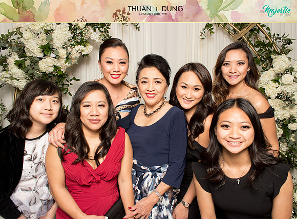 20111 - Thuan + Dung Wedding Photobooth 2021
