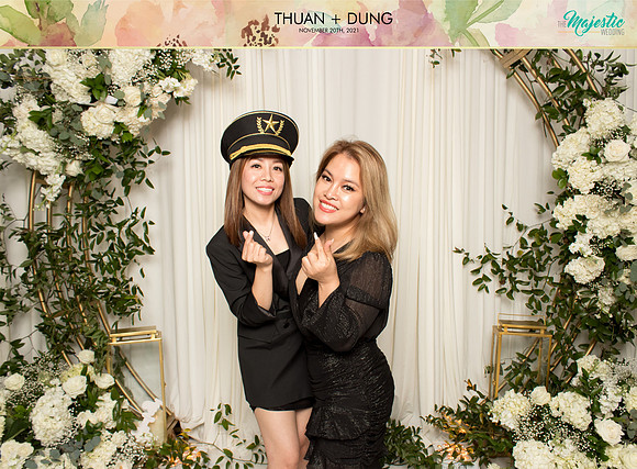 20268 - Thuan + Dung Wedding Photobooth 2021